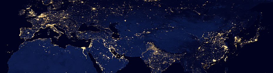 Die schwarze Murmel - Erde bei Nacht. Satellitenbild der Nasa.